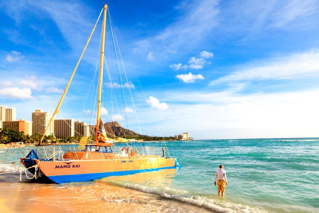 Aloha Vibes Await! Stylish Condo At Aloha Surf - Mountain And City Views Гонолулу Экстерьер фото