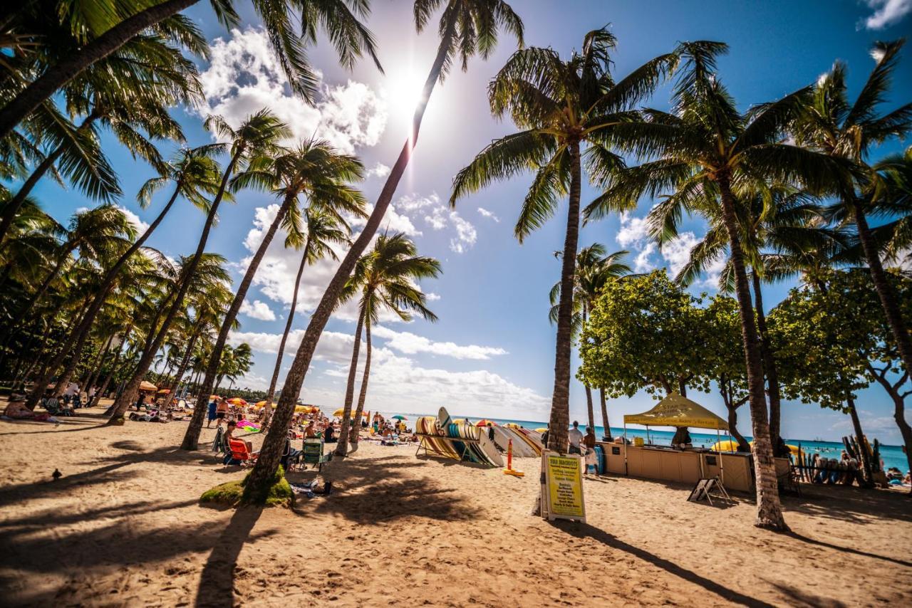 Aloha Vibes Await! Stylish Condo At Aloha Surf - Mountain And City Views Гонолулу Экстерьер фото